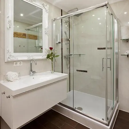 فندقية مدينة فوسن 4*