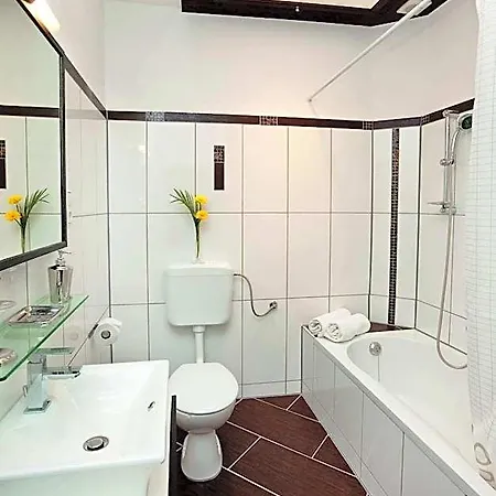 City Apart Hotel Füssen Aparthotel 4*
