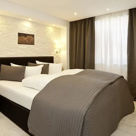 City Apart Hotel Fuessen Aparthotel 4*