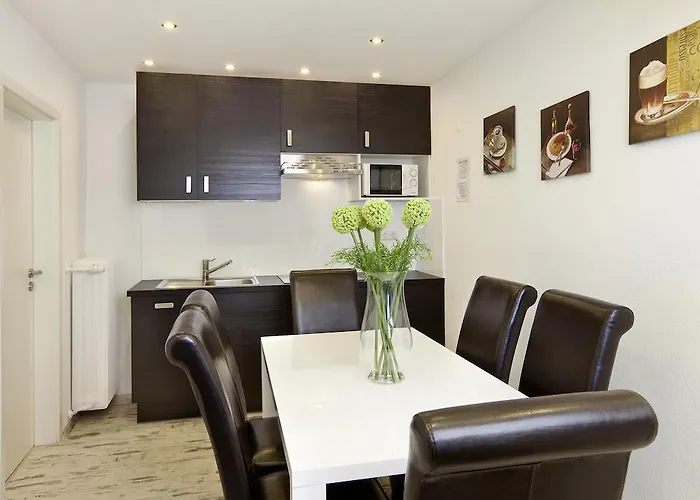 City Apart Hotel Fuessen Ξενοδοχείο με διαμερίσματα 4*